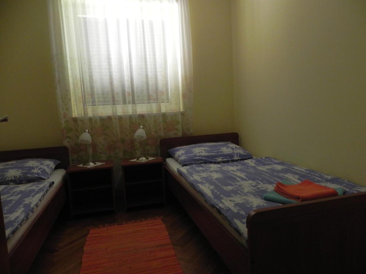 Apartments Katalenic Selce Buitenkant foto