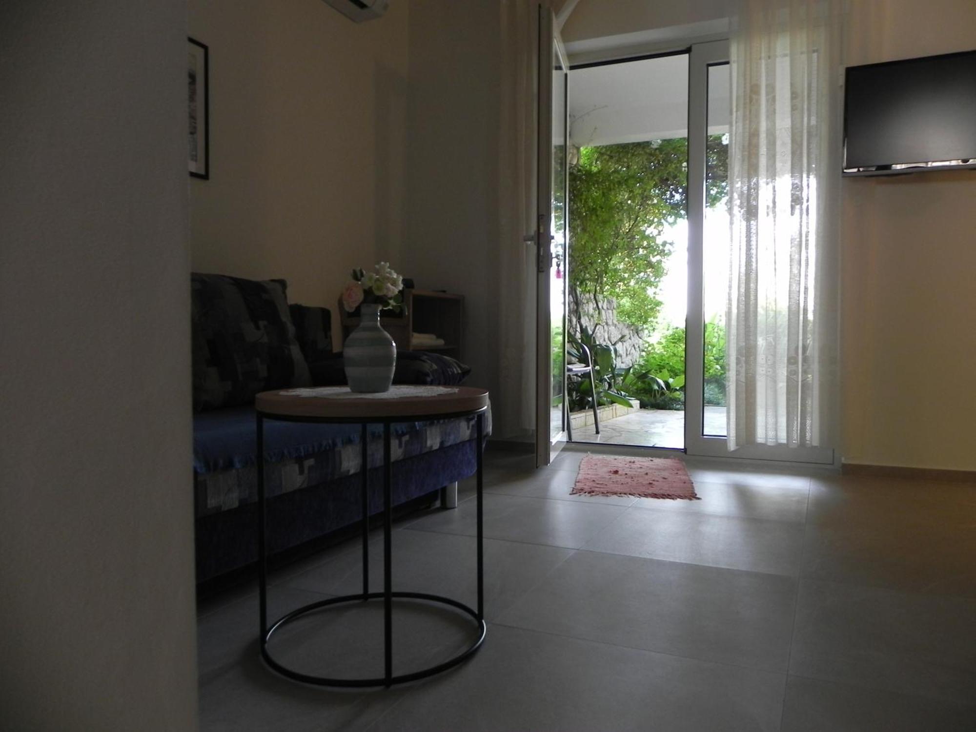 Apartments Katalenic Selce Buitenkant foto