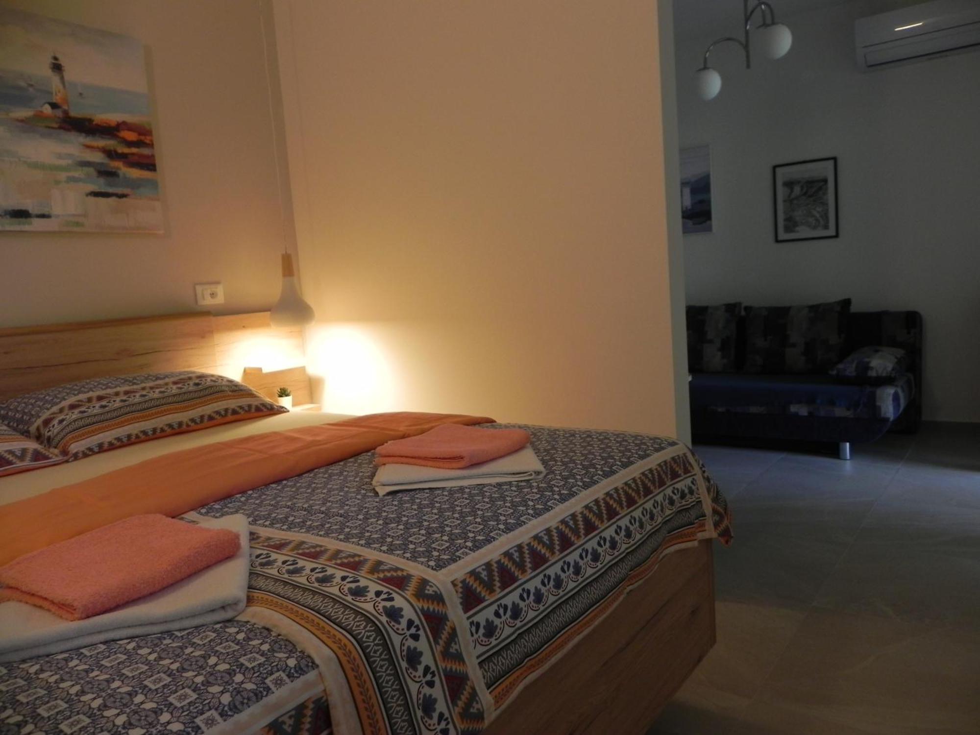 Apartments Katalenic Selce Buitenkant foto