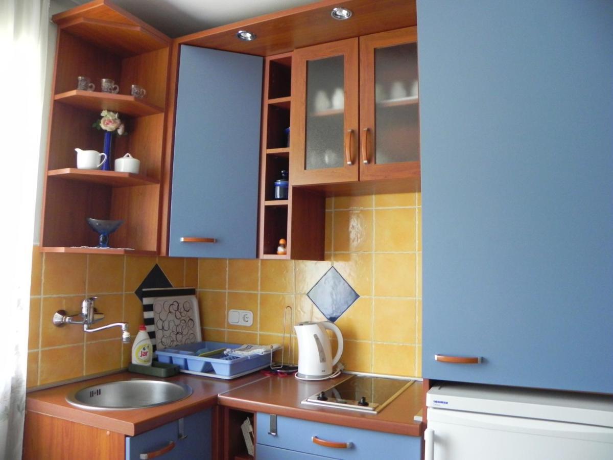 Apartments Katalenic Selce Buitenkant foto