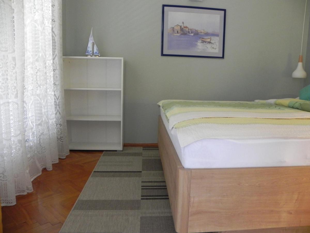 Apartments Katalenic Selce Buitenkant foto